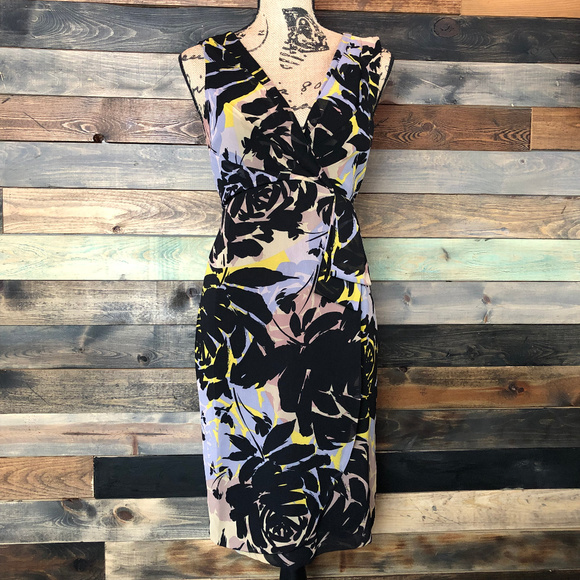 Banana Republic Dresses & Skirts - Banana Republic Sheath Dress